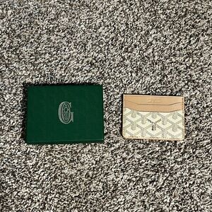 1 of 1 Beige “Goyard” Cardholder